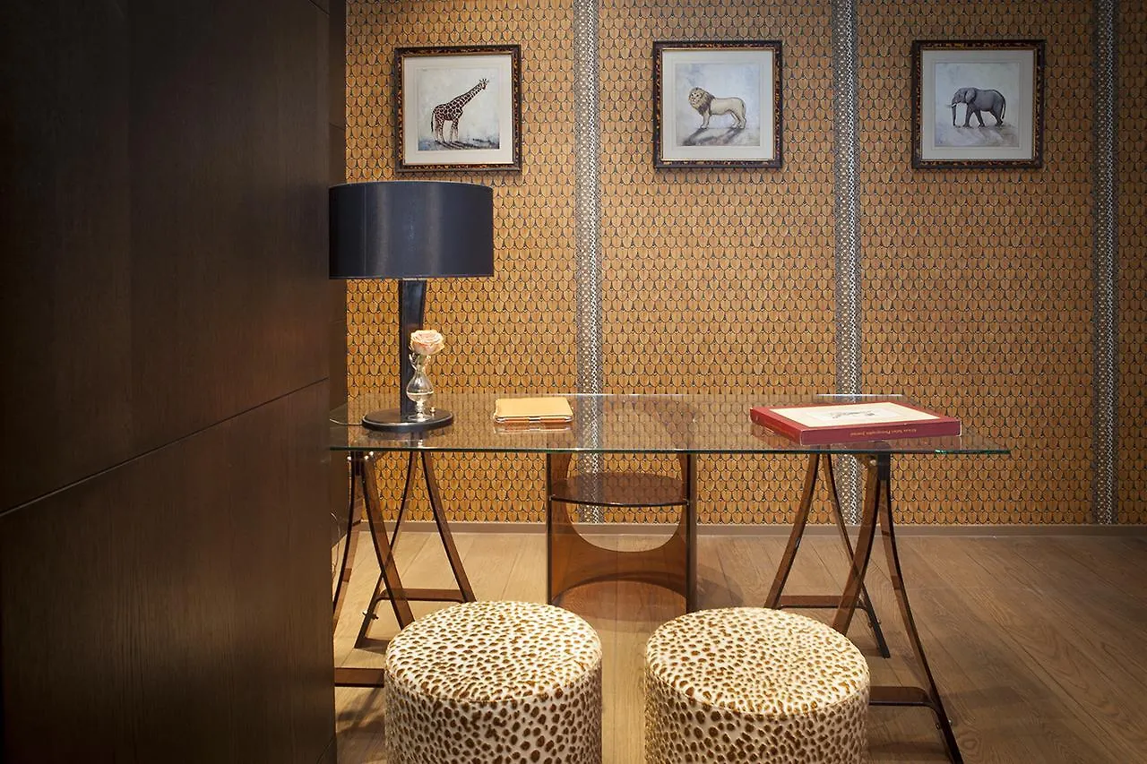Cabosse, Boutique Palace & Spa Amberes Hotel